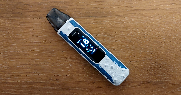 OXVA Xlim Pro 3 showcasing the display